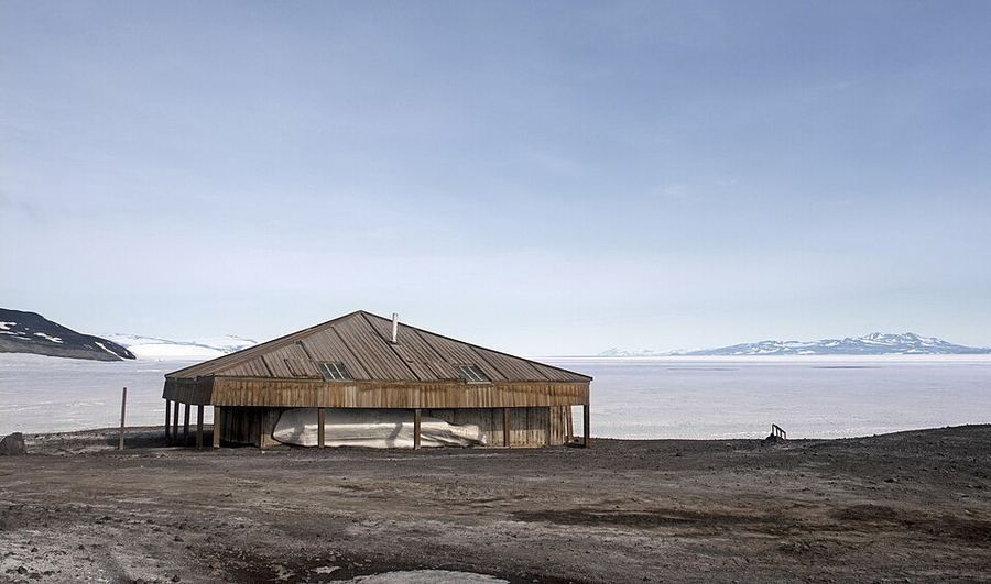 Art & Museums, Antarctica