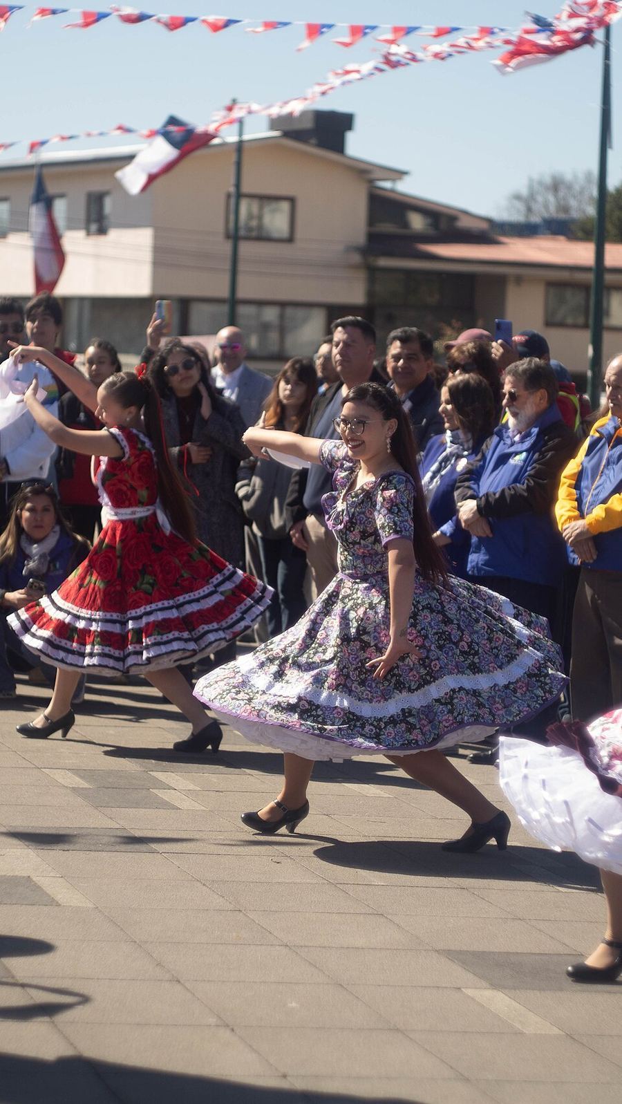 Music & Dance, Chile
