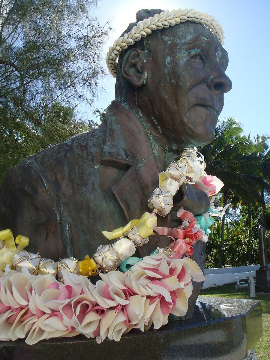Notable People, Cook Islands