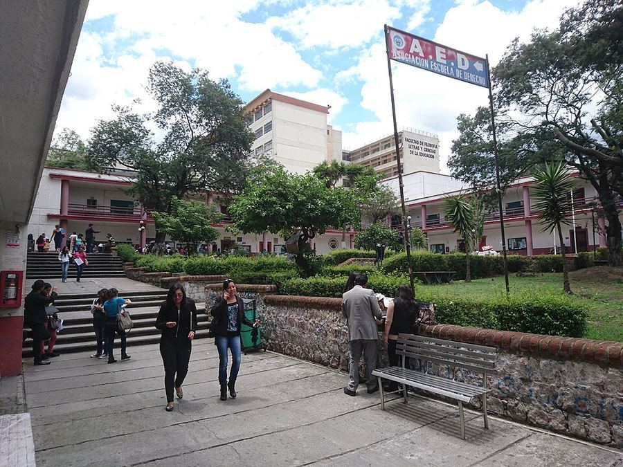 Notable Educational Programs, Ecuador