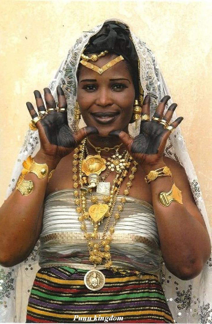 National Dress, Gabon