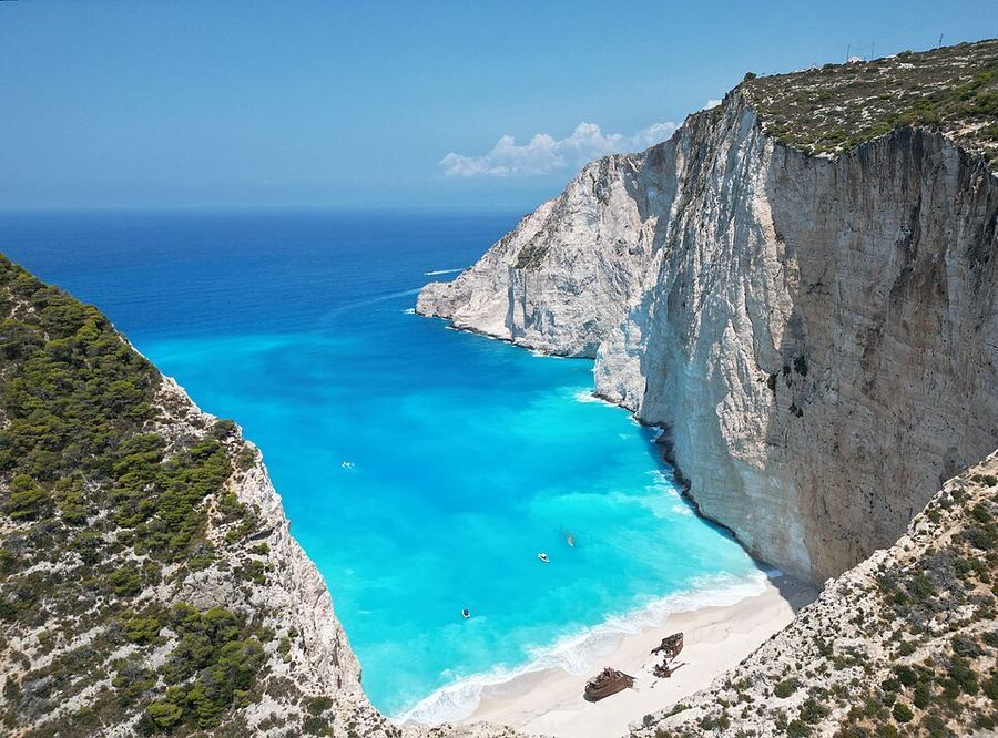 Entertainment, Greece