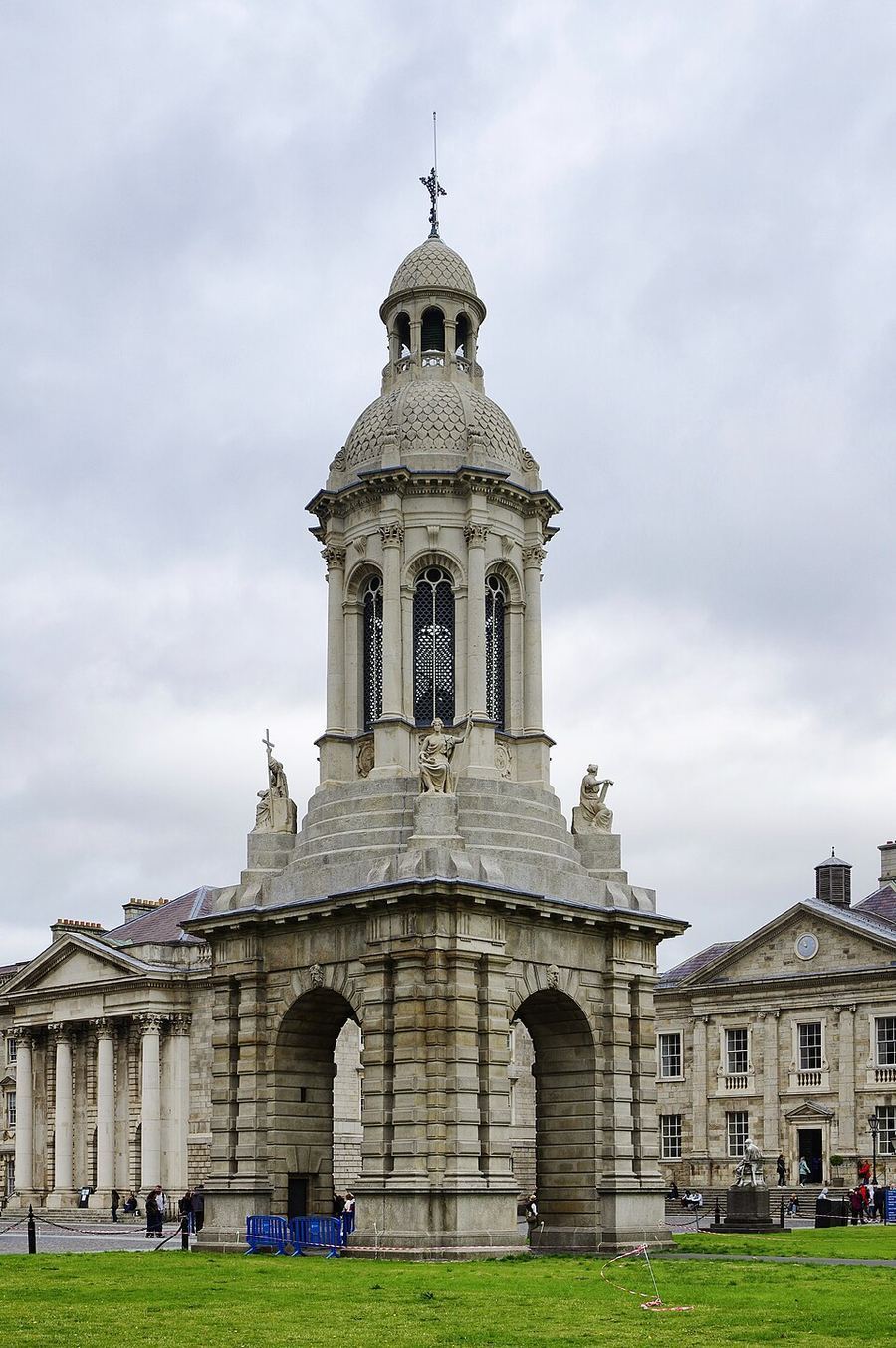 Notable Educational Programs, Ireland