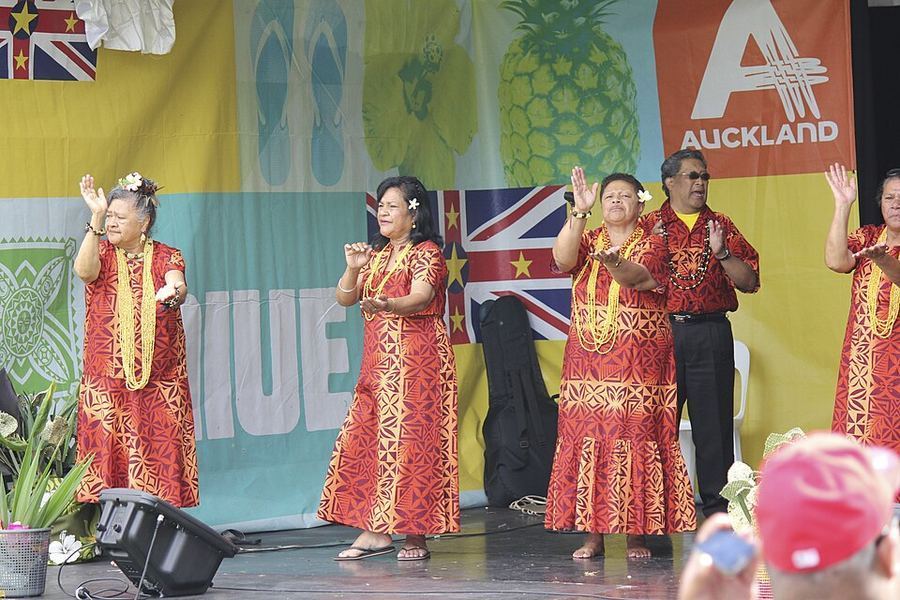 Music & Dance, Niue