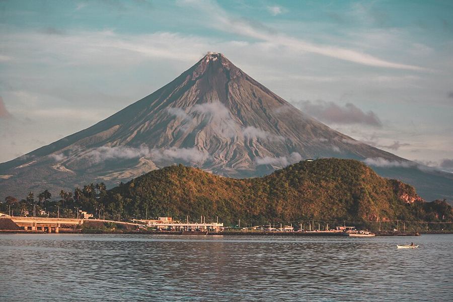 Land & Climate, Philippines