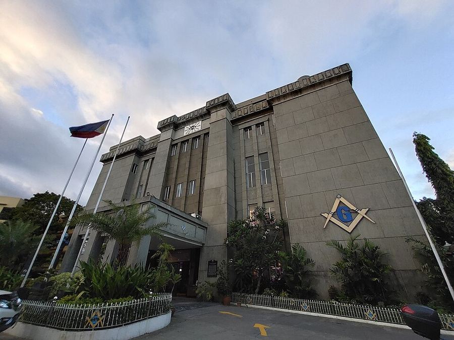 Government building