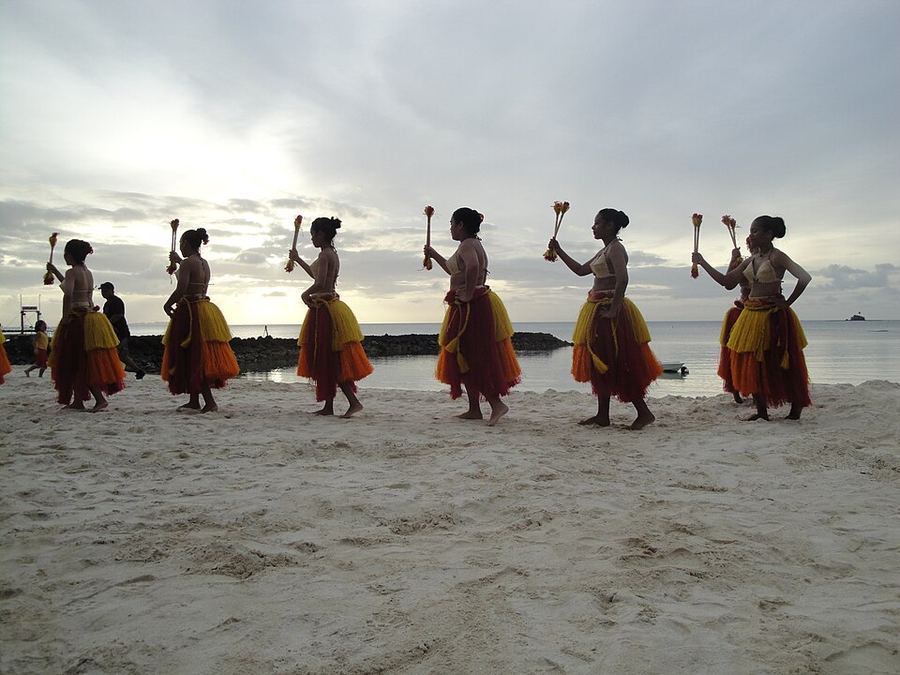 Music & Dance, Palau
