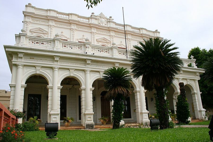 Notable Educational Programs, Paraguay