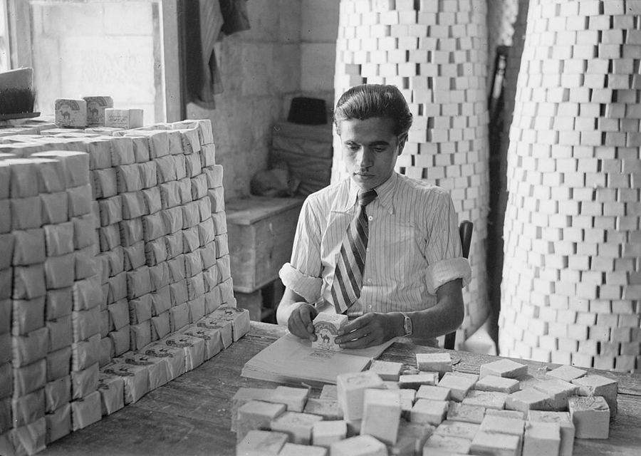 Inventions & Breakthroughs, Palestine
