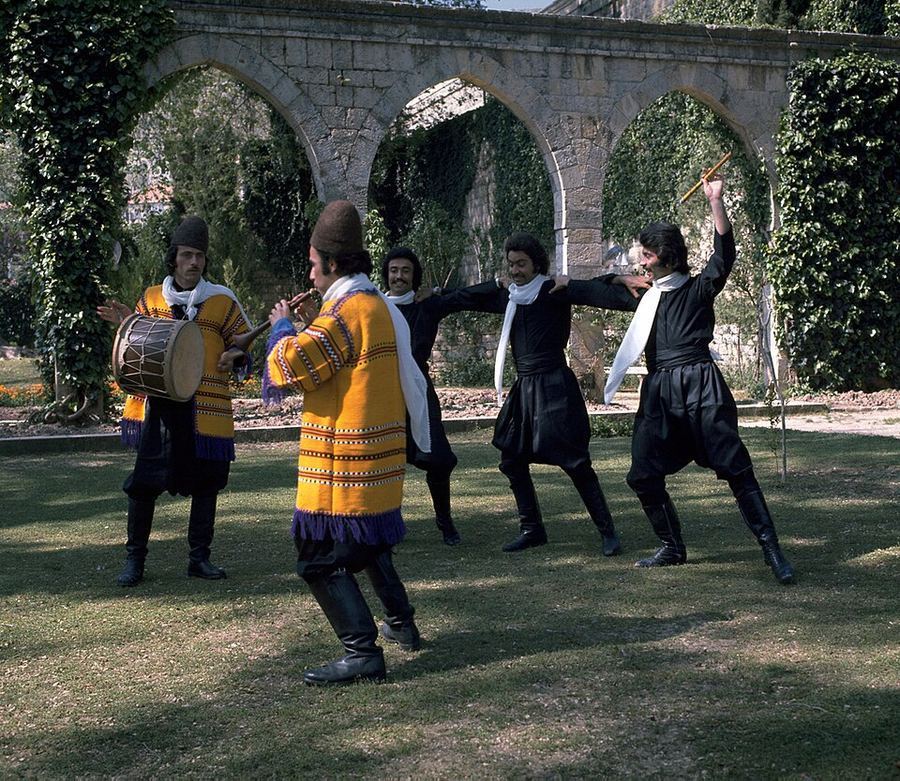 Music & Dance, Palestine