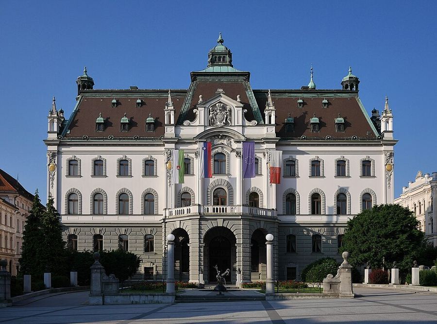 Notable Educational Programs, Slovenia