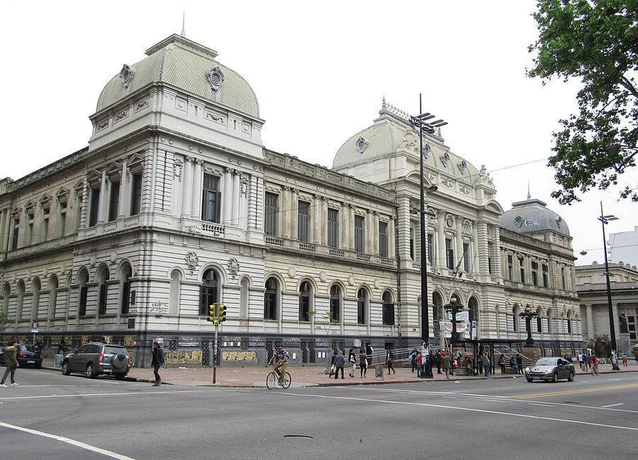 Notable Educational Programs, Uruguay
