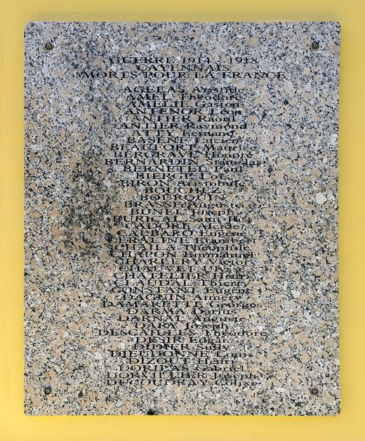 Cayenne place du coq monument aux morts plaque, French Guiana