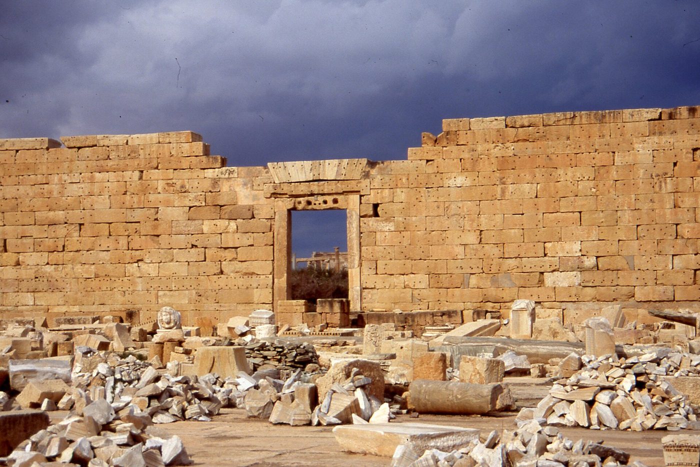 Leptis Magna - Labdah, Libya November 2004 (6769449483), Libya